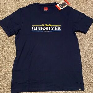 NEW WITH TAGS QUIKSILVER MENS TEE
